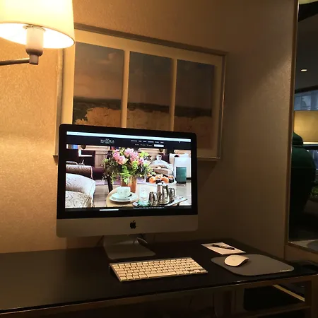 Balmoral Champs Elysees Hotell 4*