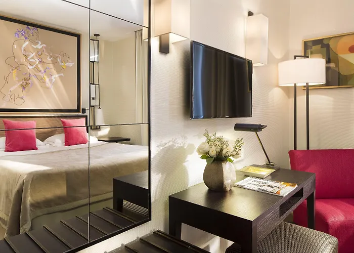 Balmoral Champs Elysees 4* פריז