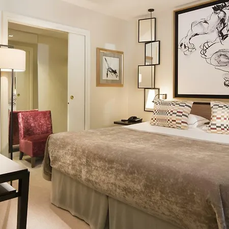 Balmoral Champs Elysées Hotel