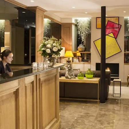 Hotel Balmoral Champs Elysées