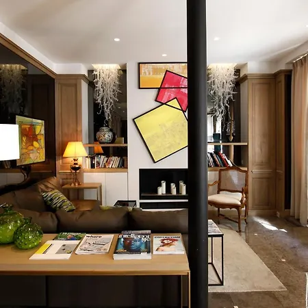 Balmoral Champs Elysees 4* פריז