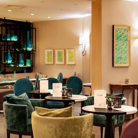 Balmoral Champs Elysees Hotel Paris