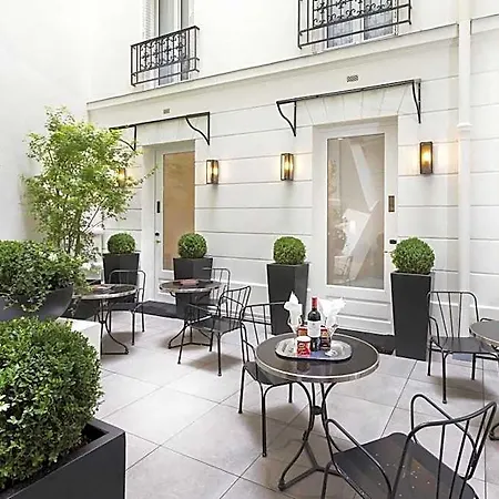 Hotel Balmoral Champs Elysees Paryż
