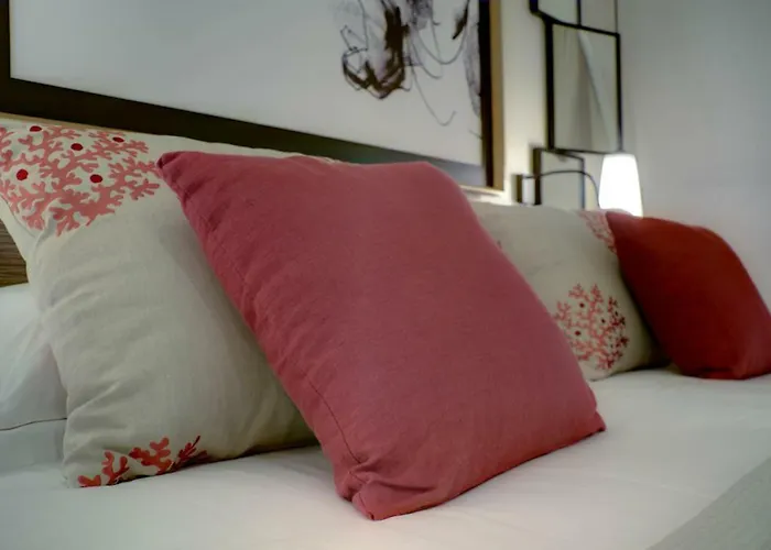 Отель Balmoral Champs Elysees 4*