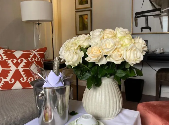 Balmoral Champs Elysées Hotel Parigi