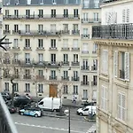 Balmoral Champs Elysées Hotel 4*