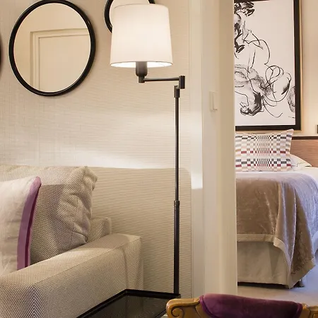 Balmoral Champs Elysees Hotel 4*