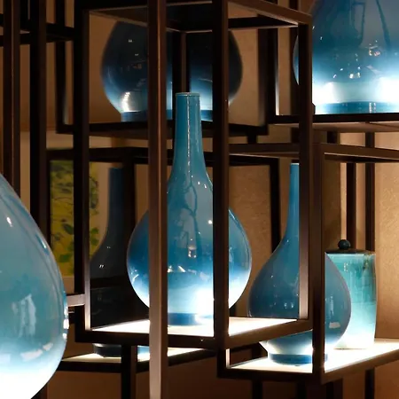 香榭丽舍大街巴尔莫勒尔酒店 4*